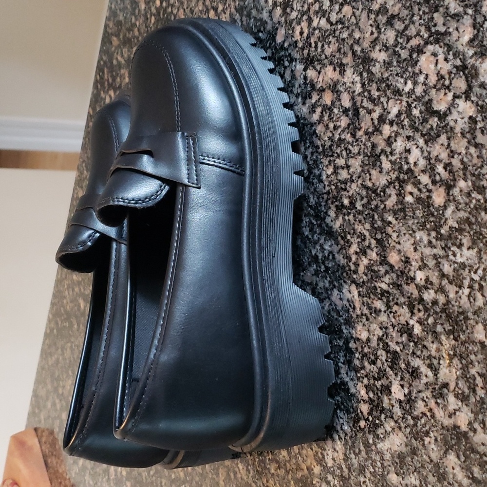 Lulus Shoe - Picture 2 of 11
